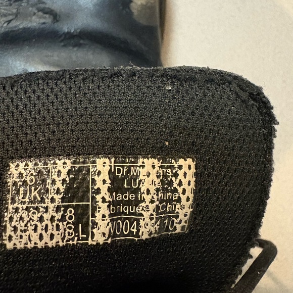 Size 8 doc Martens - Picture 4 of 11